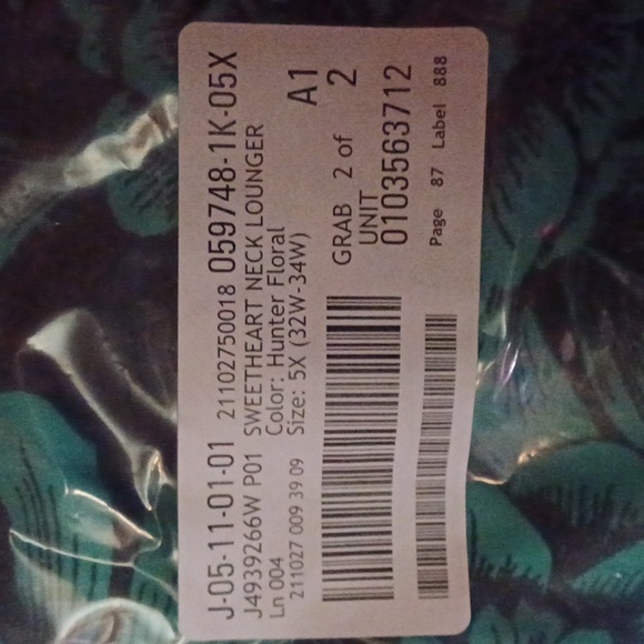 Sweetheart neck lounger. Plus size 5x - Picture 2 of 4